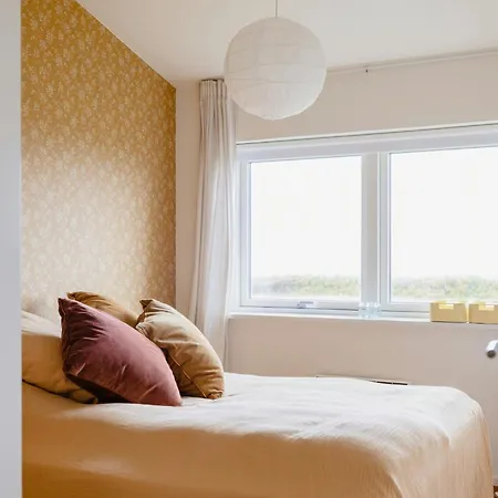 Enjoy The Sound Of Crashing Waves And Ocean Views *